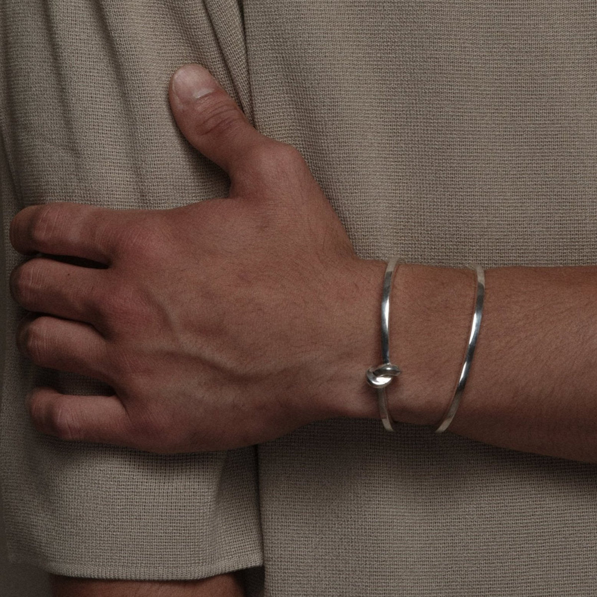 Open Bracelet 3mm en argent par la créatrice belge Aurore Havenne