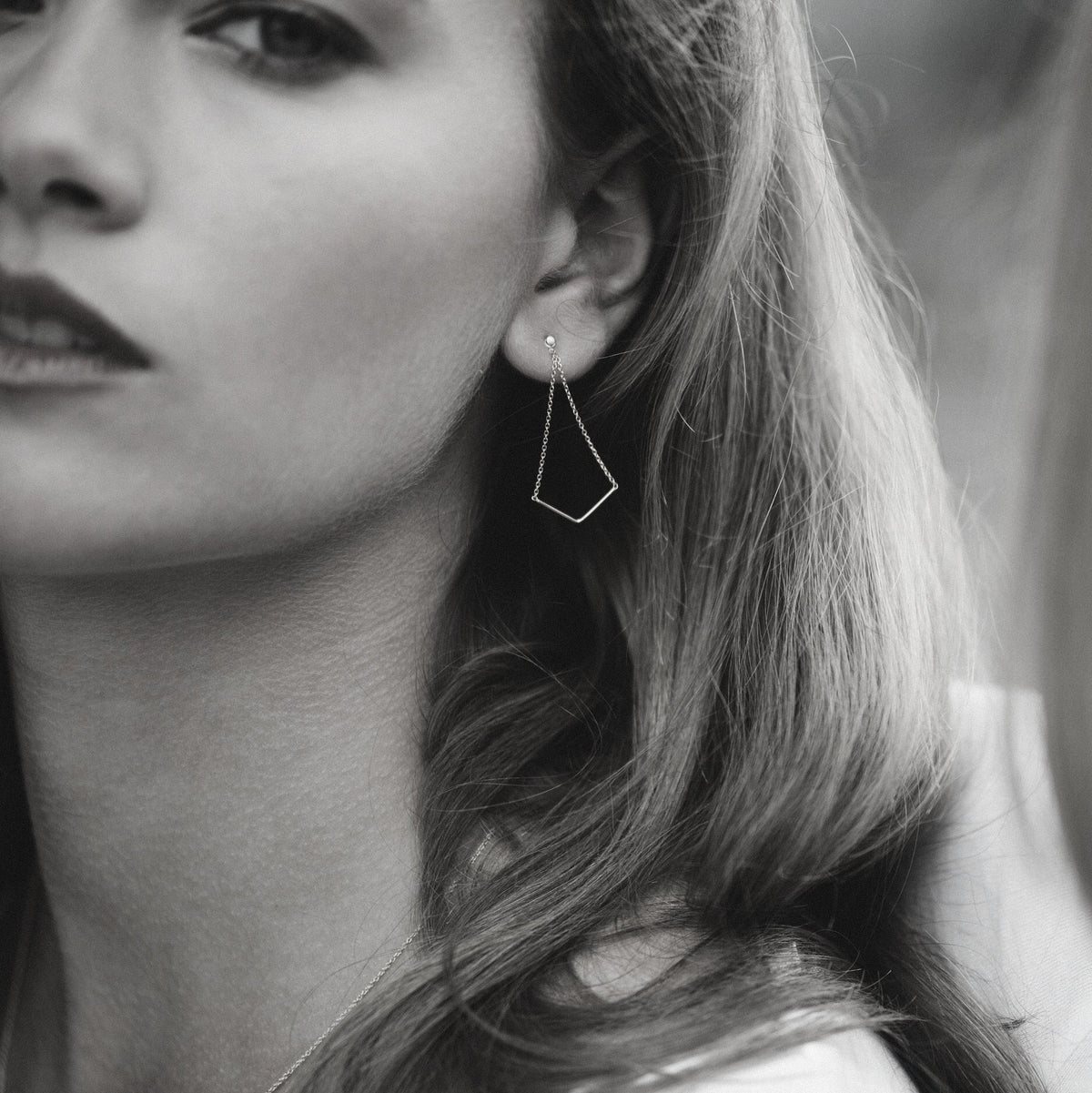 Boucles d'oreilles unity triangle en argent, bijoux minimalistes