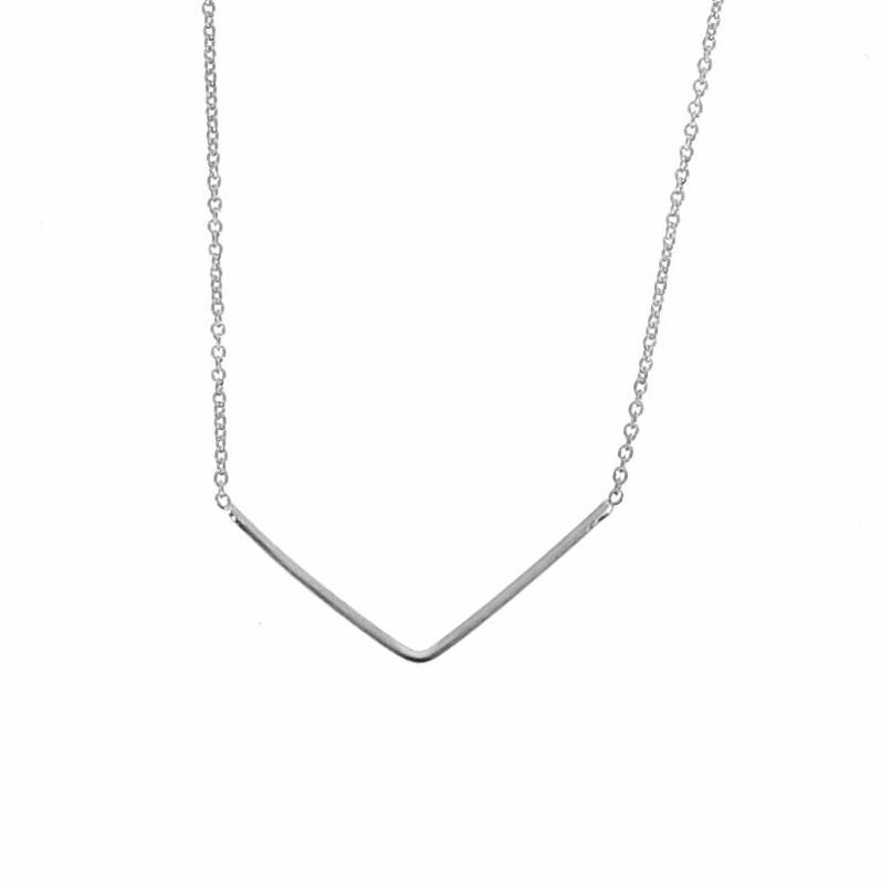 Collier unity triangle en argent, bijou intemporel et minimaliste